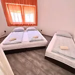Aparthotel Peter's 3*