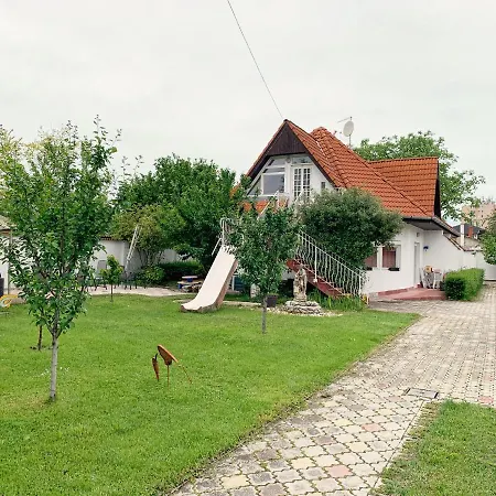 Peter's アパートホテル シオーフォク