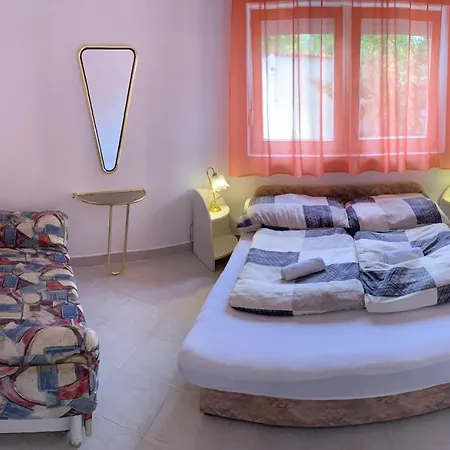 アパートホテル Peter's