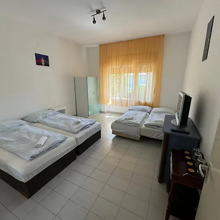 アパートホテル Peter's