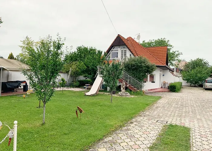 Peter's Aparthotel Siófok