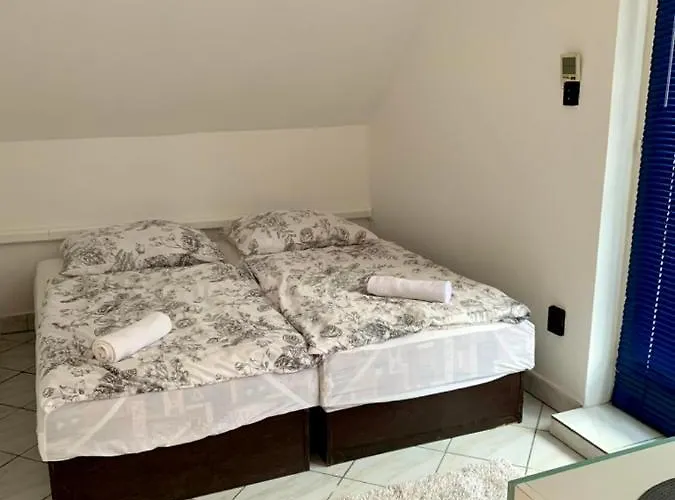 Peter's Aparthotel Siófok